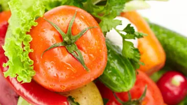 Ardeiul, strugurii si bananele, cele mai daunatoare alimente tratate cu pesticide