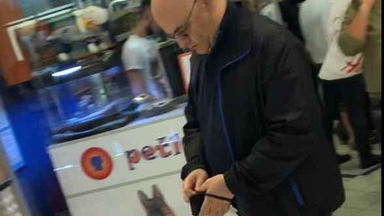 Raed Arafat a rămas în România cu "familia" lui de peşti. "Tăticul SMURD" a făcut Revelionul la muncă: "Ca în fiecare an..."