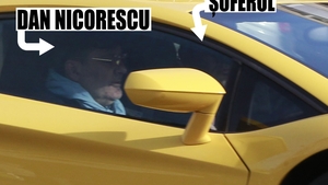 Culmea fentei: Milionarul Nicorescu are... Lamborghini cu şofer!