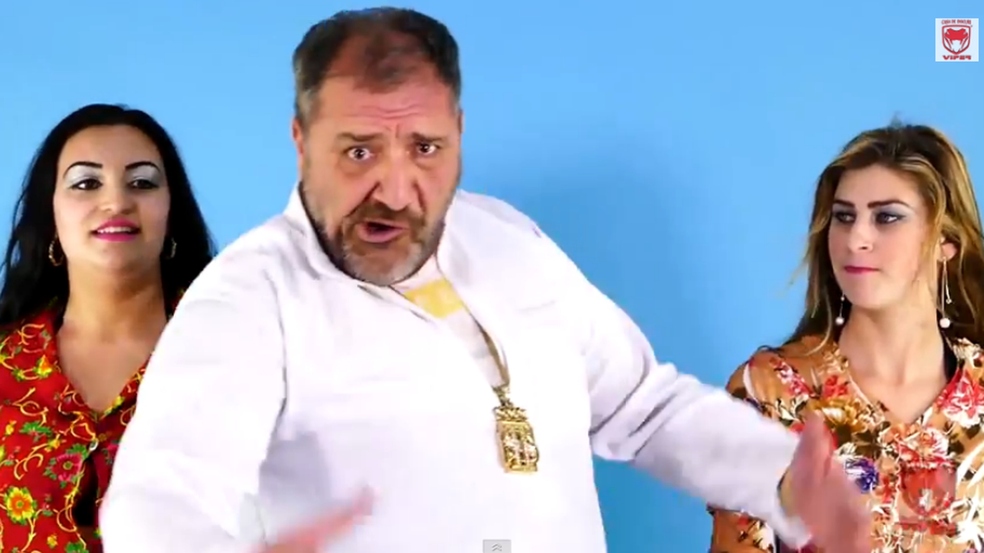 Si interlopii plang cateodata! Cum arata un "dur" din Ardeal cand isi da seama ca nevasta chiar il "flituieste"