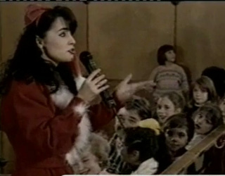 Andreea Marin avea doar 18 ani când a intrat în televiziune. Cum arăta ”Zâna” atunci