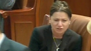 Sorina Placinta, despre care s-a spus ca pleaca la PNL, a plans in plen