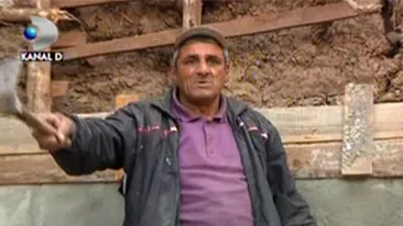 VIDEO Tatal lui Banel Nicolita a ajuns rau! Dorm intr-o baraca, ca boschetarii