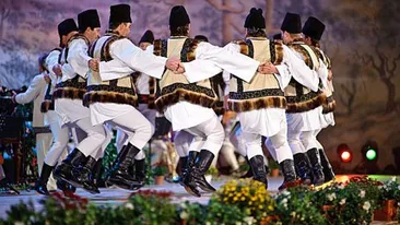 Un dansator al Ansamblului Ciprian Porumbescu a murit pe strada dupa ce a suferit un infarct