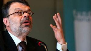 Alţi doi suspecţi în cazul distrugerii maşinii ministrului Barbu