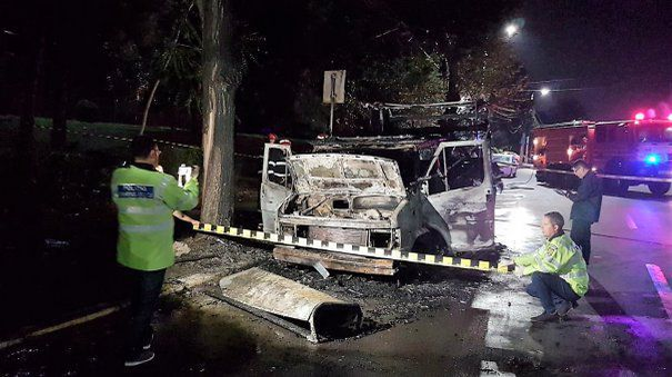 La doar 17 ani, un tânăr din Iaşi a fost găsit carbonizat într-o rulotă, în pădure!