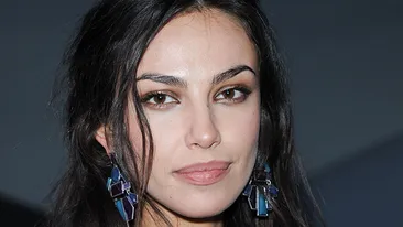 Rochia i-a jucat feste! Madalina Ghenea, la un pas de a se face de ras. Cum a putut sa se imbrace la un eveniment din New York