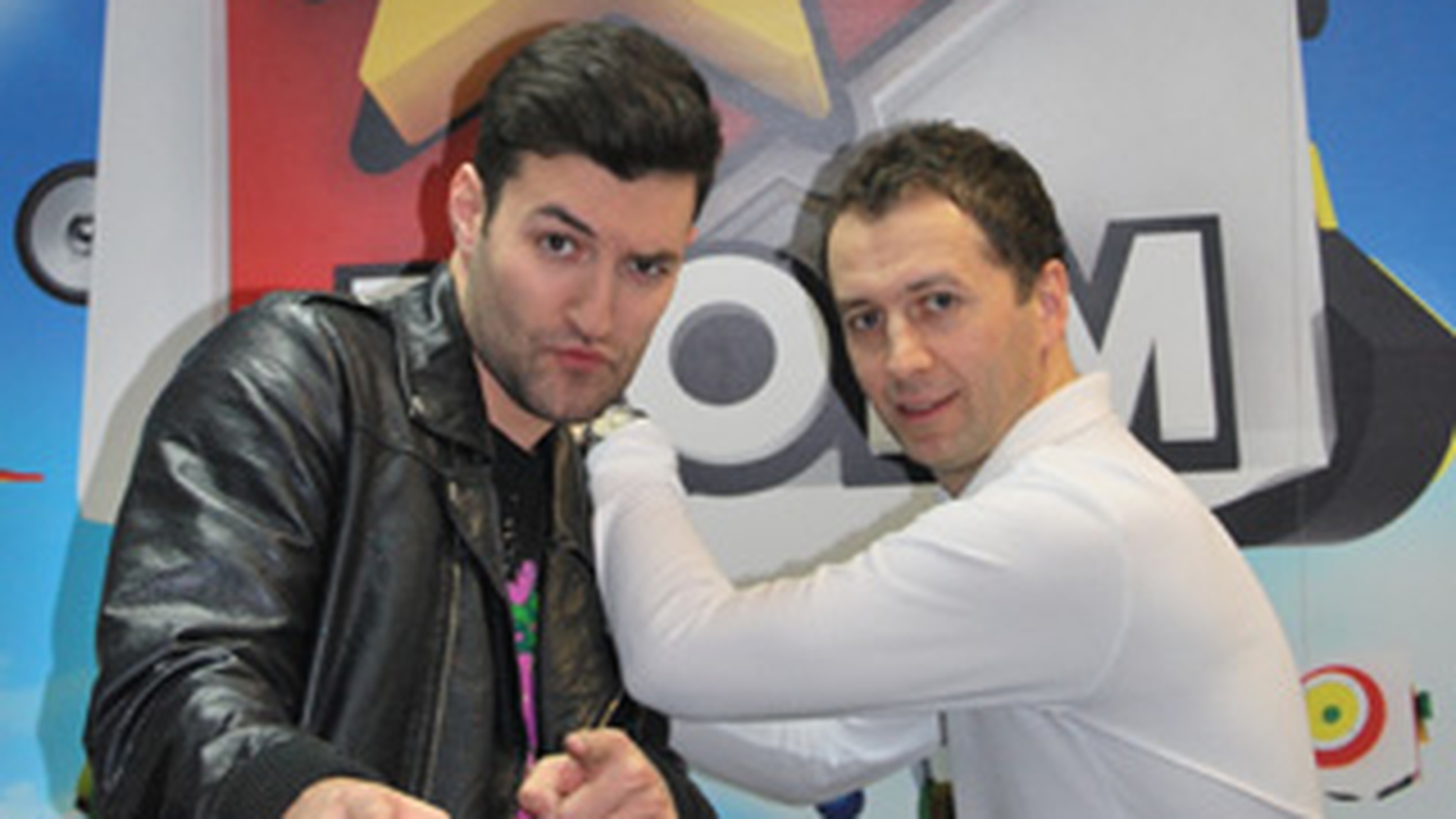 Smiley le va face cadou celor de la radio ProFM un concert unplugged cu ocazia implinirii a 19 ani de activitate!