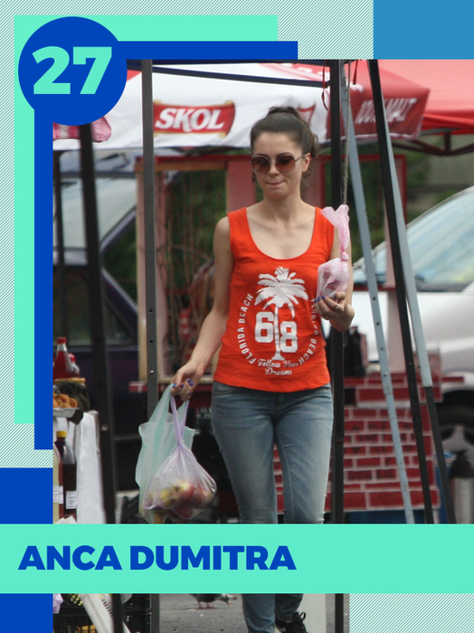 Antonia, Gina Pistol sau Delia, așa cum nu le-ați mai văzut! Topul finalului de an! Ele sunt sexy-gospodinele care nu au nevoie de ajutor