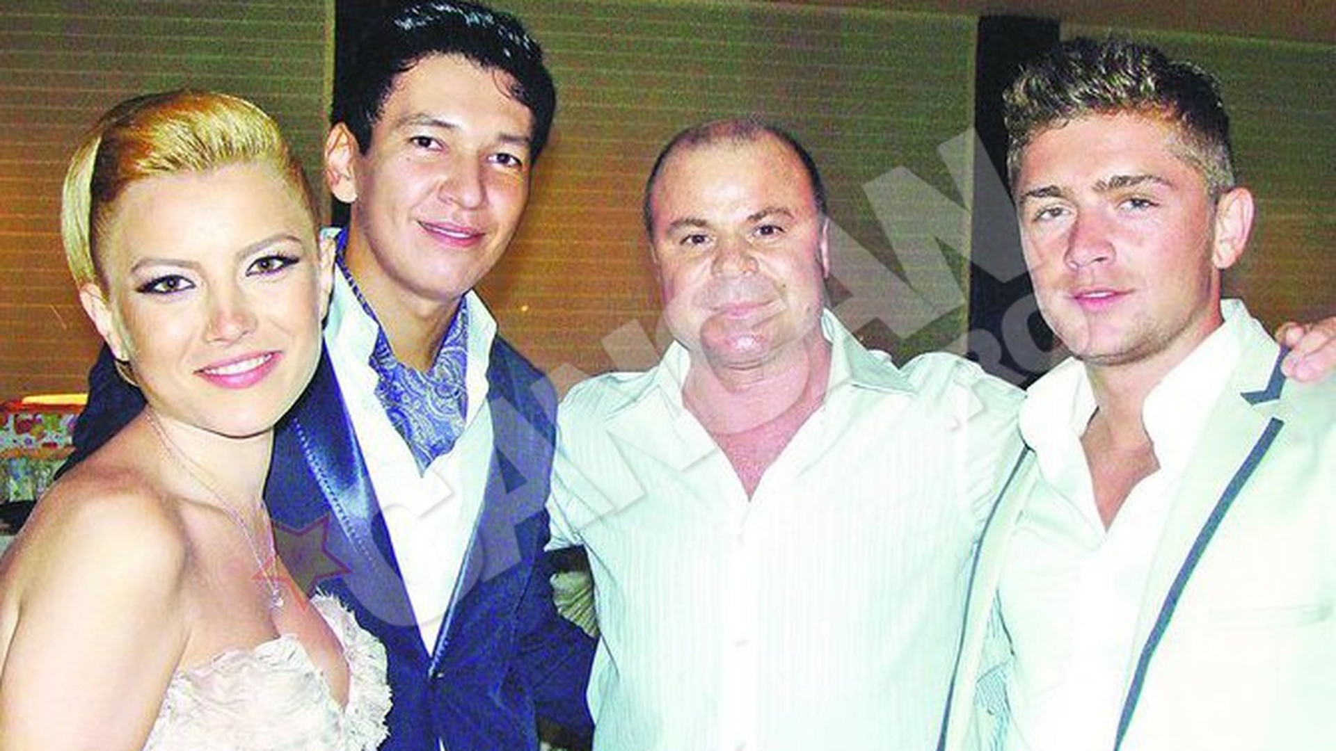 Nunta cu 400 de invitati! Elena Gheorghe provine dintr-o familie numeroasa, cu 12 unchi si matusi