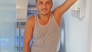 MIHAI TRĂISTARIU şi-a făcut publică Diploma de Bacalaureat. Vezi ce note a luat cântăreţul ,,Am fost un…’’