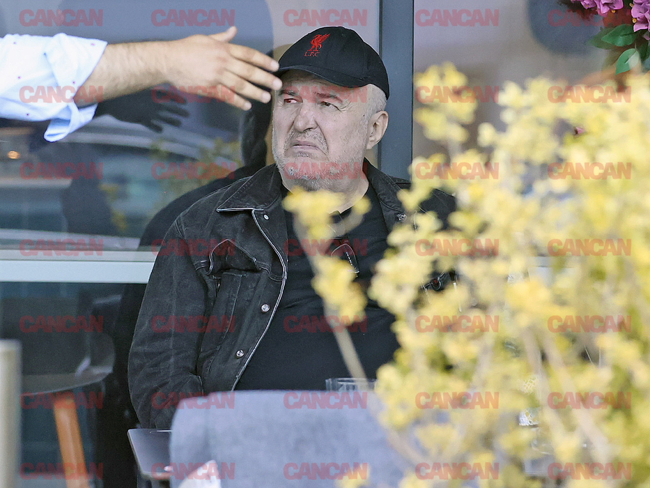 Florin Călinescu la terasă