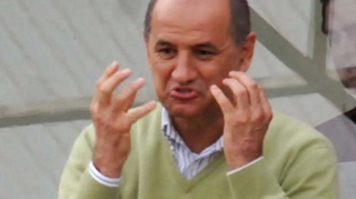 Copos nu vrea inapoi pe Giulesti! "Ministerul sa faca ce vrea cu arena! Sa creasca gaini si alte oratanii pe el!"