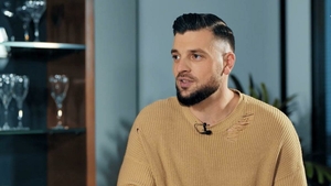 Bogdan Ionescu, fostul concurent de la Insula Iubirii, se căsătorește pentru a doua oară. Cum arată viitoarea lui soție