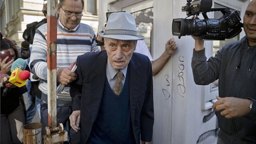 Cel mai ascuns secret al calaului de la Ramnicu Sarat! A “torturat-o” pana si pe mama copilului sau!