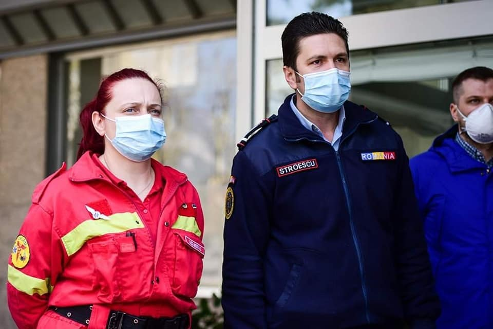 Joe Stroescu, ofițer ISU voluntar în Italia: ”Străzile pustii ale orașelor sunt șocante…”