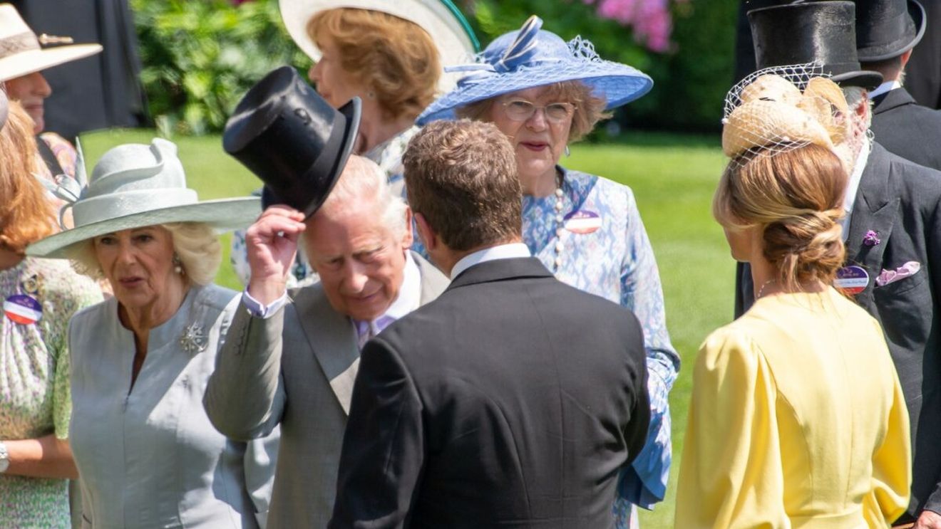 O nouă „Cenușăreasă” în familia regală a Marii Britanii! Asistenta medicală va fi rudă cu Regele Charles și Regina Camilla