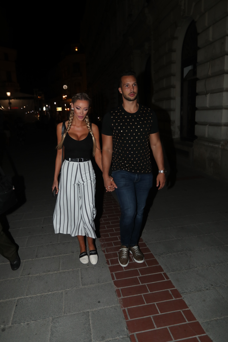 Bianca Drăgușanu și Tristan Tate au petrecut o seară agreabilă în oraș