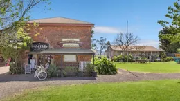 Se vinde un oraș întreg la preț de garsonieră. Ce beneficii primește viitorul proprietar