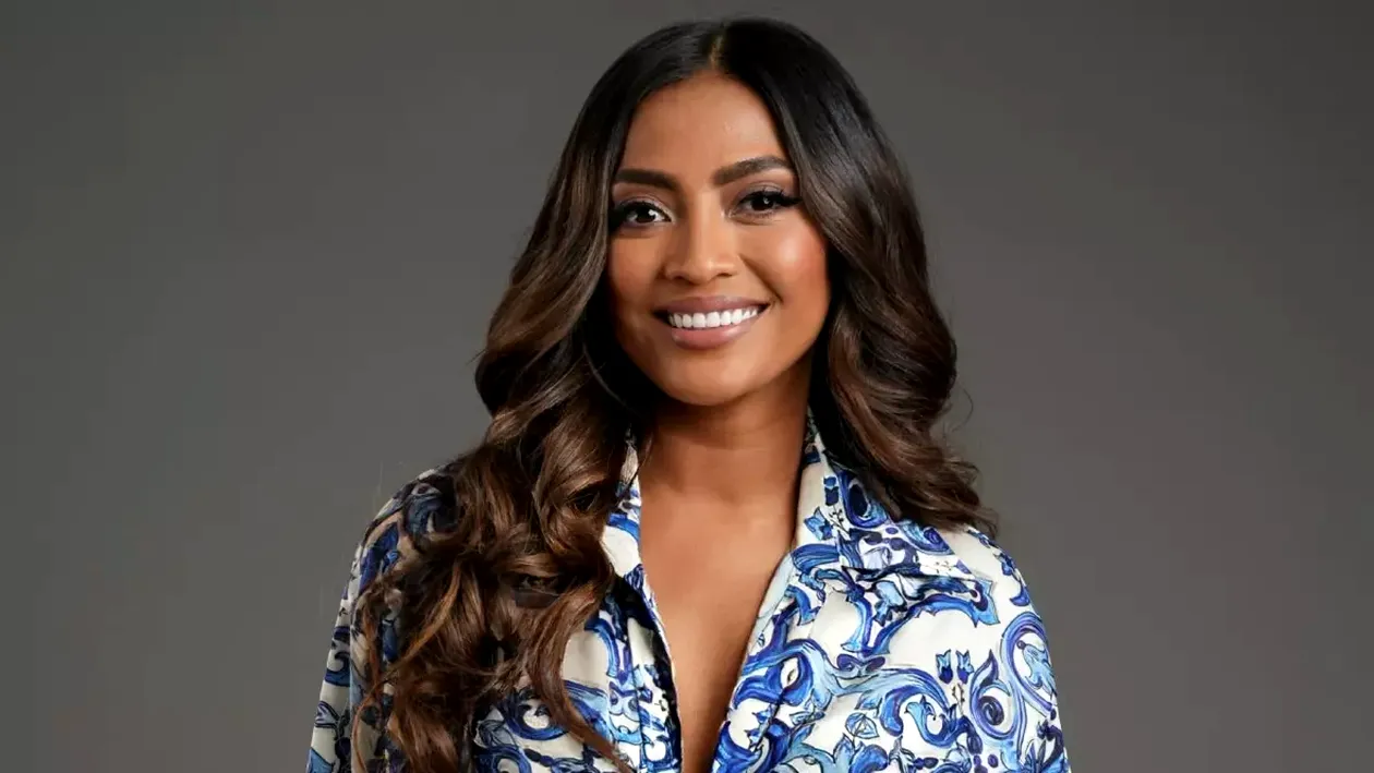 Chinul prin care a trecut Bella Santiago de la Power Couple, ca să obțină cetățenia română: ”E foarte greu!”