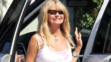 Goldie Hawn nu vrea sa il ia de barbat pe Kurt Russell