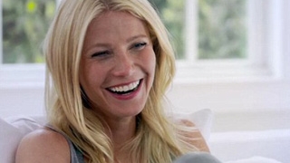 Lui Gwyneth Paltrow ii plac toate pozitiile, lui Bradley Cooper – pe la spate! Aflati aici care sunt pozitiile sexuale preferate de vedete!