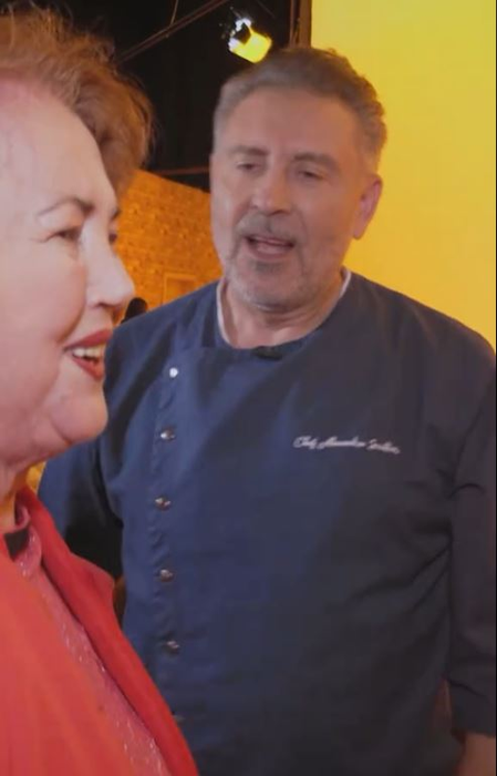 Scandal monstru la Chefi la cuțite. Cei patru jurați au fost amenințați de o concurentă: ”Vă bateți joc”