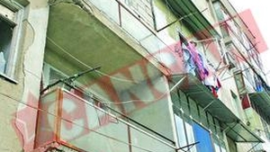 A trimis-o in Grecia sa-si vanda ovulele