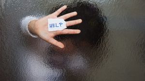 Adolescentă de 17 ani din India, ucisă de rude pentru că a ales să poarte blugi