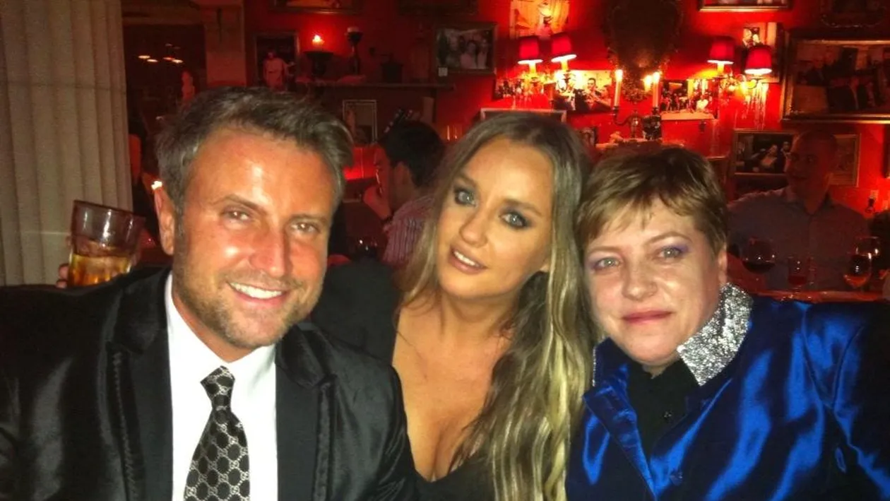 Stia ca iese la cina si a ajuns la lautari. Tania Budi: A fos un soc. Vezi ce a surprins-o pe blonda, cand a ajuns in local