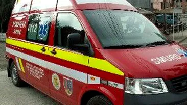 Elev in varsta de 12 ani dus cu ambulanta la spital dupa ce a fost batut de un profesor