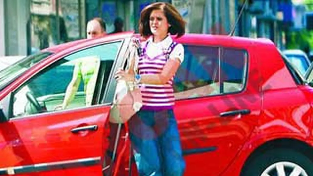 Raluca Lazarut despre psihopatul care o ameninta: Totul a inceput ca o joaca, daca se agraveaza o sa apelez la politie