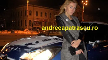Andreea Ibacka i-a facut fata frigului cu o rochita de primavara! Vezi cat e de sexy!