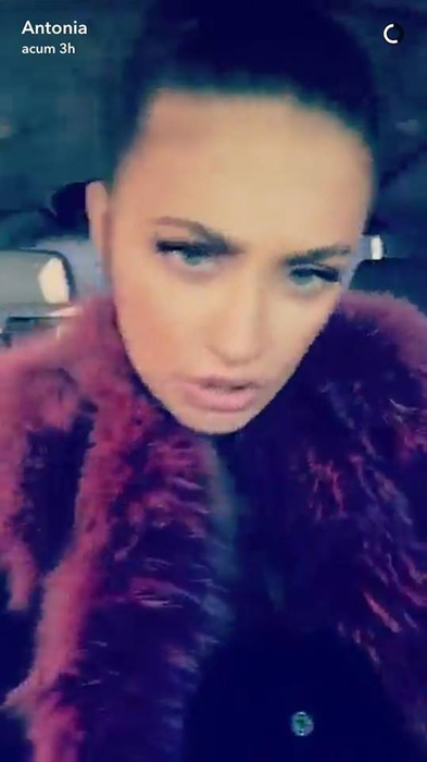 Antonia s-a filmat în maşină, după externarea din maternitate