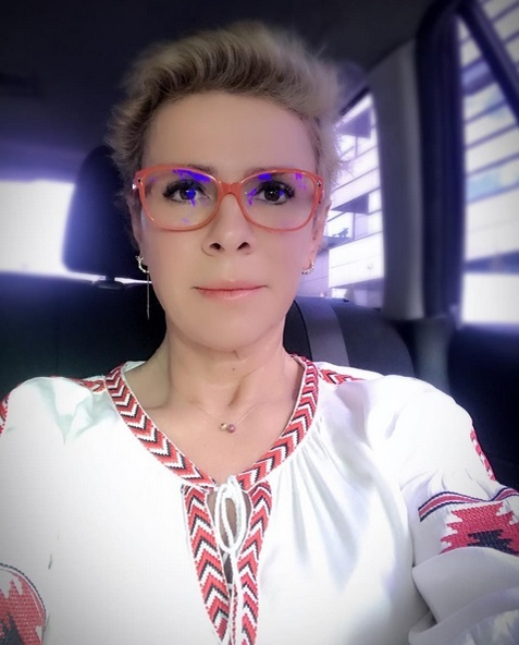 TEO TRANDAFIR le-a arătat tuturor cum s-a aranjat pentru PAŞTE, alături de fiica ei, MAIA!
