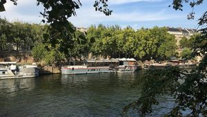 Descoperire macabră într-un parc din Paris. Capul decapitat al unei femei a fost descoperit chiar de Ziua Îndrăgostiților