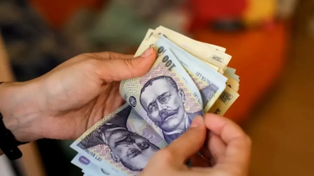 Elevii care vor reprimi burse! Vești bune după lupta acerbă a unui părinte