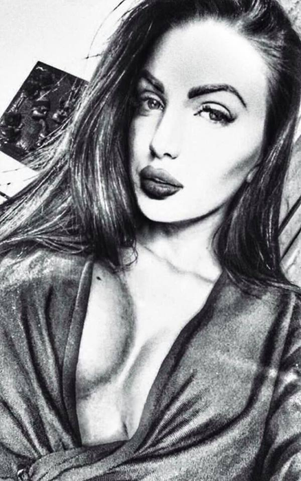 Raluca Silea, dezvăluiri despre relația cu Victor Slav! Cum o iubește prezentatorul TV pe bruneta sexy