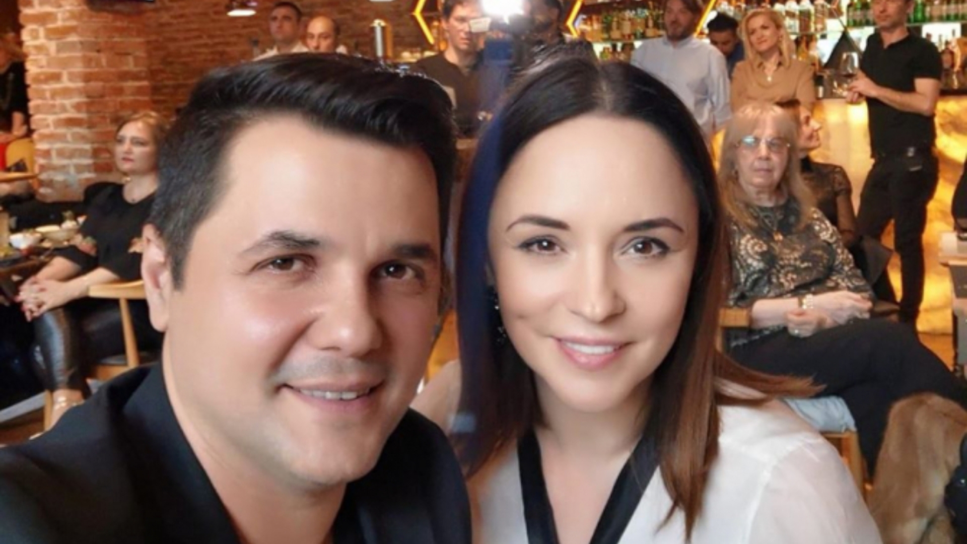 Se reface cuplul de aur Cove-Andreea Marin? Prezentatorul de la Prima TV vrea să se arunce cu capul înainte într-o nouă aventură