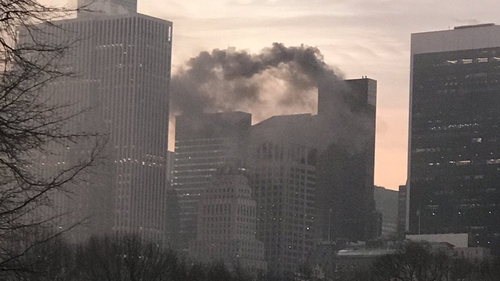 Incendiu la clădirea lui Donald Trump din New York! Acoperişul Trump Tower a luat foc