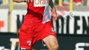 Dinu: "Moti fumeaza trei pachete de tigari pe zi. El respira nicotina, nu oxigen!"