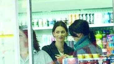 Simona Patruleasa a vrut sa afle noutati de la fostul loc de munca