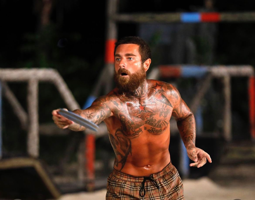 Tj Miles a fost eliminat chiar îniante de marea finală de la Survivor