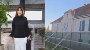 Ce scrie pe casa din Viscri a Danei Rogoz? Mesajul special