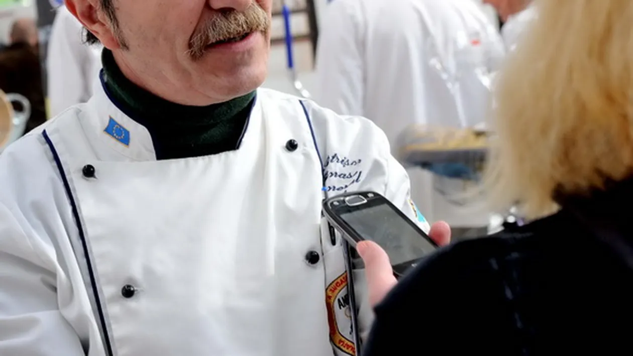 Il mai tineti minte pe Petrisor Tanase, bucatarul lui Teo? Vrea sa-si faca academie si gateste pentru copiii din Africa