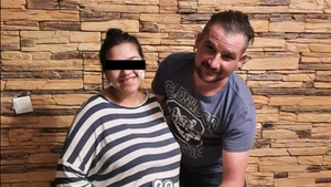 Un bărbat din Oradea și-a surprins partenera cu amantul în casă. Bărbatul a transmis totul live pe Facebook