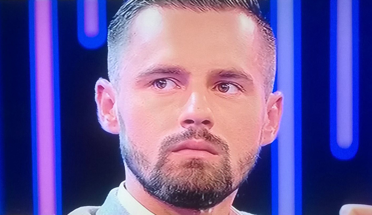 Cristi, tânărul care susţine că la 13 ani făcea parte din "haremul" lui Cristian Pomohaci