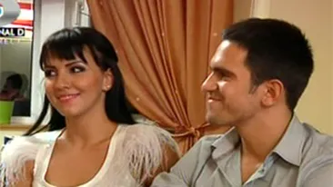 VIDEO Ce nevasta frumoasa are Cornelus Dinu! Uite cum se descurca tinerii insuratei in bucatarie!