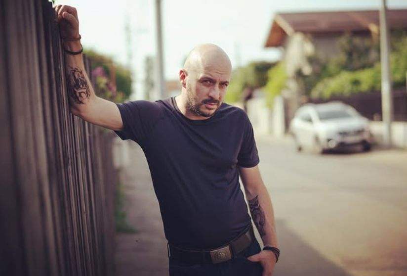 Andrei Mateiu din Atletico Textila, dezvăluiri despre câștigurile din seriale și filme versus teatru: ”Acolo îți iei, cumva, banii în rate!”