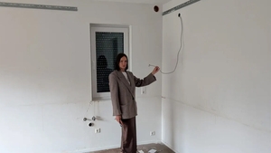 Ce a pățit o femeie, după ce și-a închiriat casa unui cuplu. Alarmată că nu răspund la telefon, le-a făcut o vizită. A găsit locuința goală (chiar și toaleta a dispărut) și un filmuleț lăsat de chiriași. Ce mesaj îi transmiteau